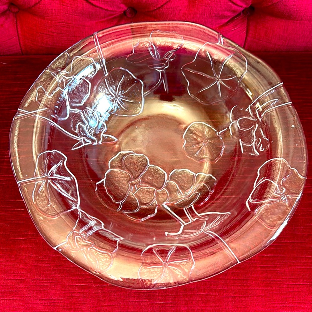 Large clear glass bowl with a minimal pattern of leaves.